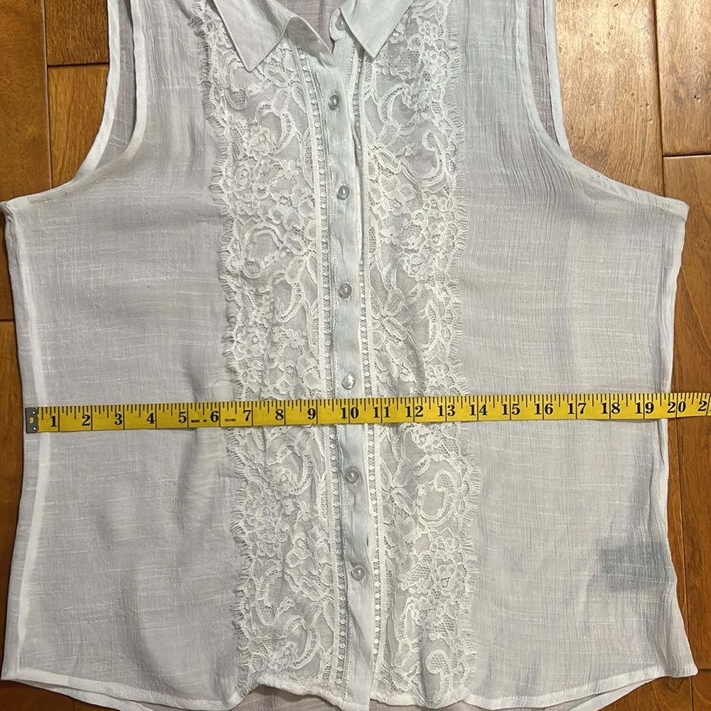 Harve Bernard White Sleeveless Lace Top Size XL Sheer Coquette Cottage Coastal - Picture 5 of 9